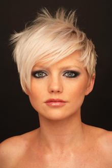 汉娜 ·斯皮尔里特 Hannah Spearritt